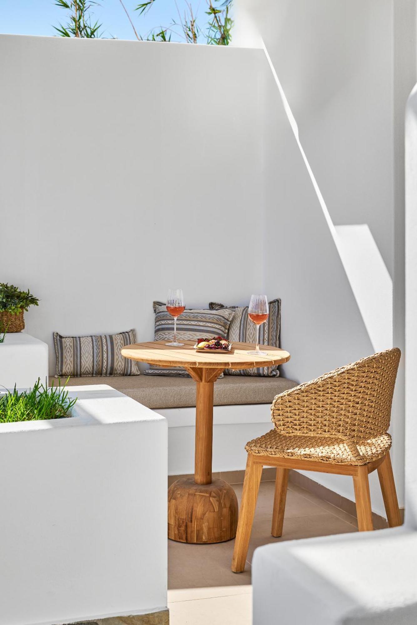 Artemis Aparthotel Makriyialos Bagian luar foto