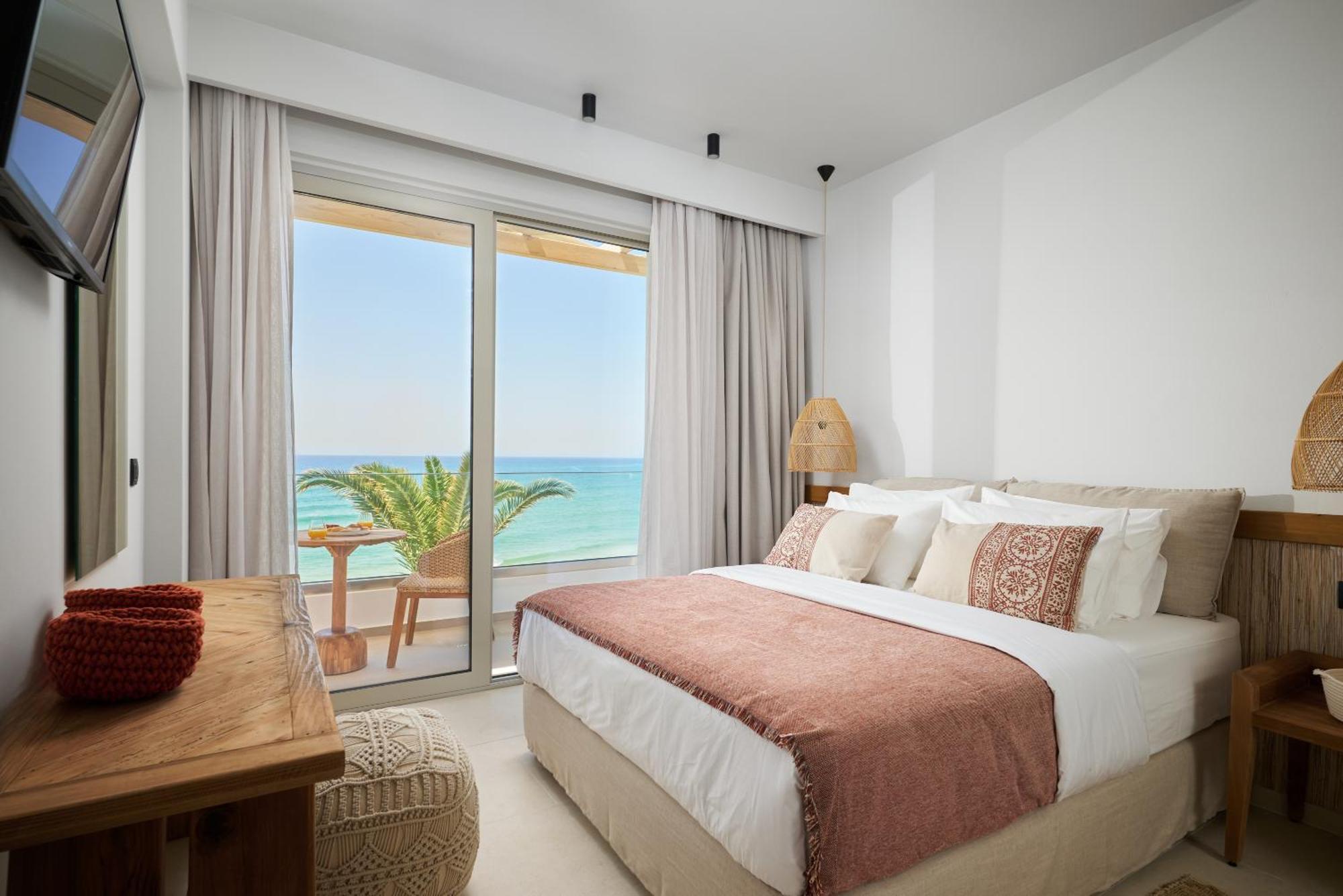 Artemis Aparthotel Makriyialos Bagian luar foto
