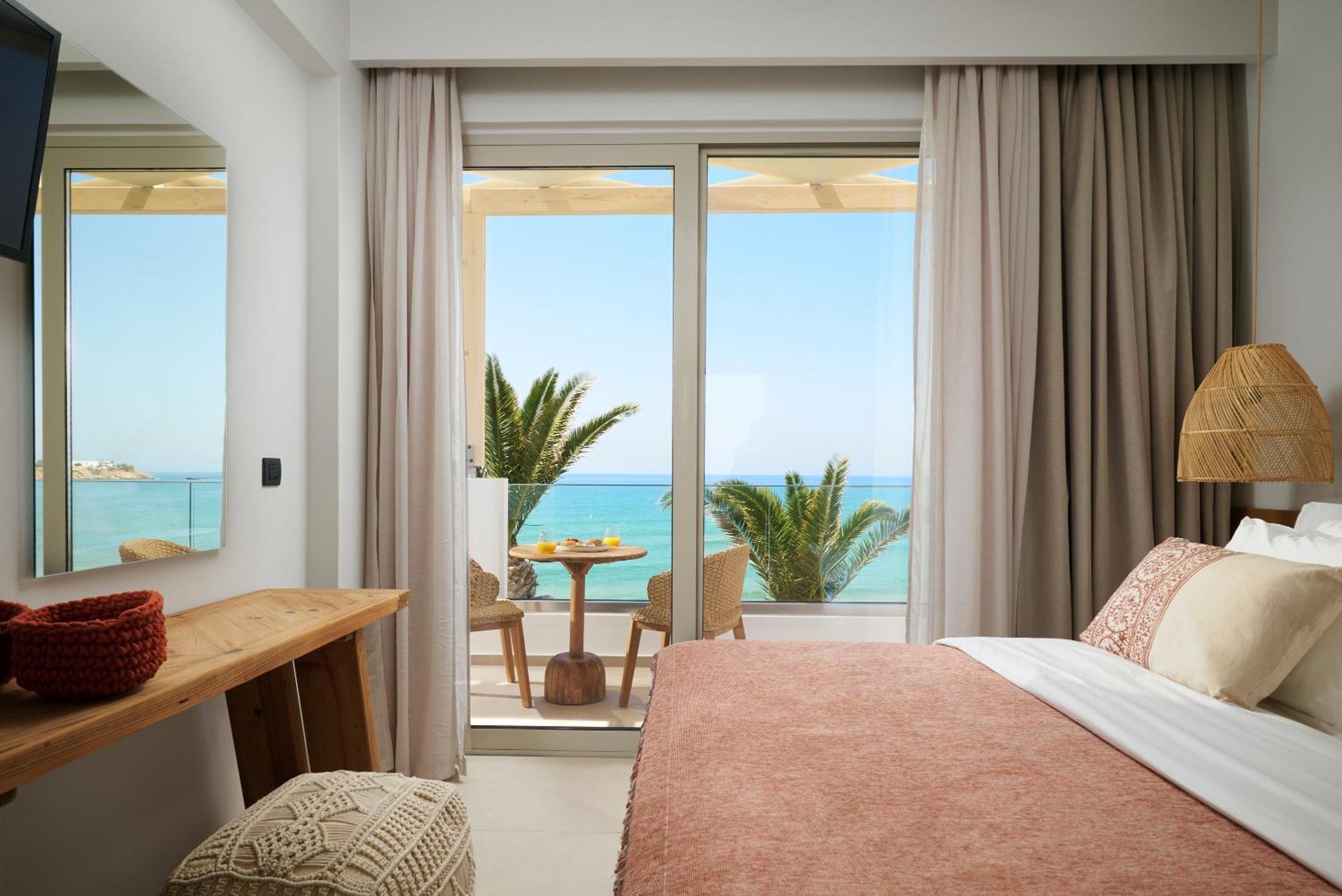 Artemis Aparthotel Makriyialos Bagian luar foto